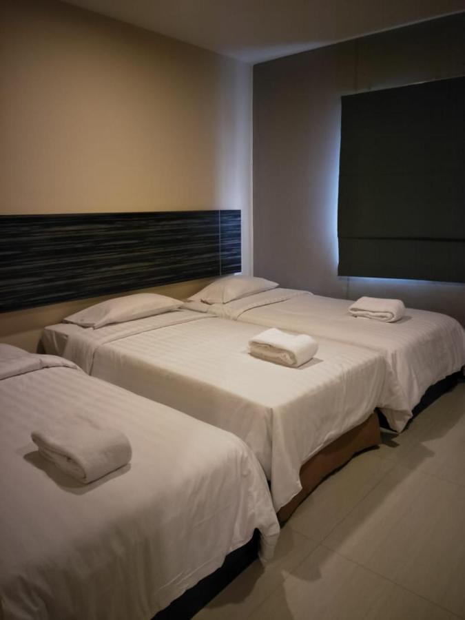 Hotel Olive Tangerang Quarto foto